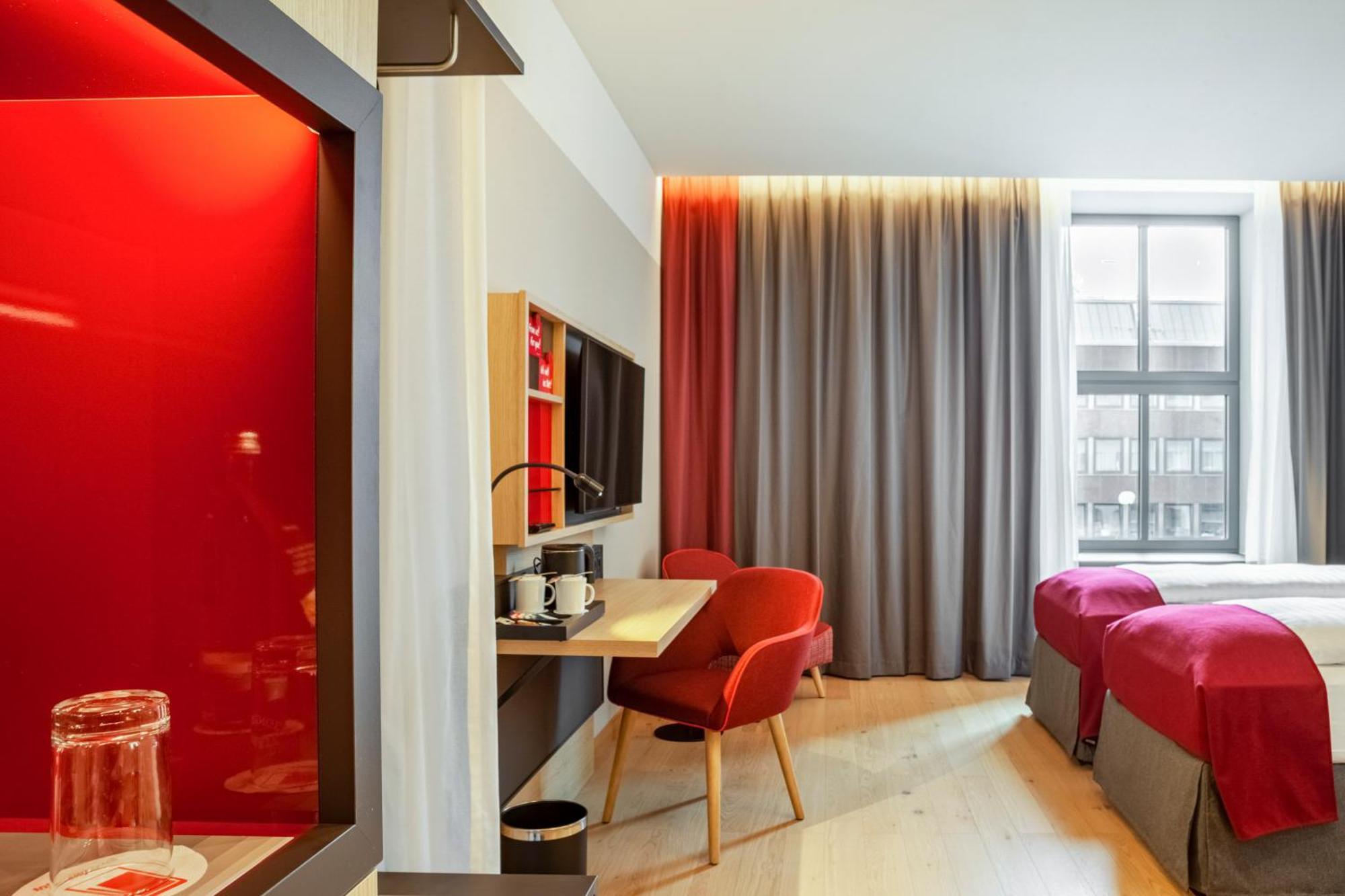 Intercityhotel Дортмунд Екстер'єр фото